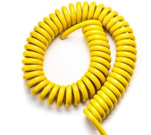 × 1P 30AWG + 3C multi materiale a spirale del cavo TPU del centro 80℃ 30V dei fili 5 del × 30AWG
